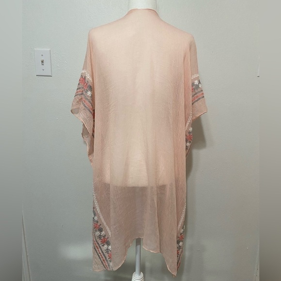 One size women's blush pink/peach embroidered open front long line kimono EUC - Picture 3 of 6